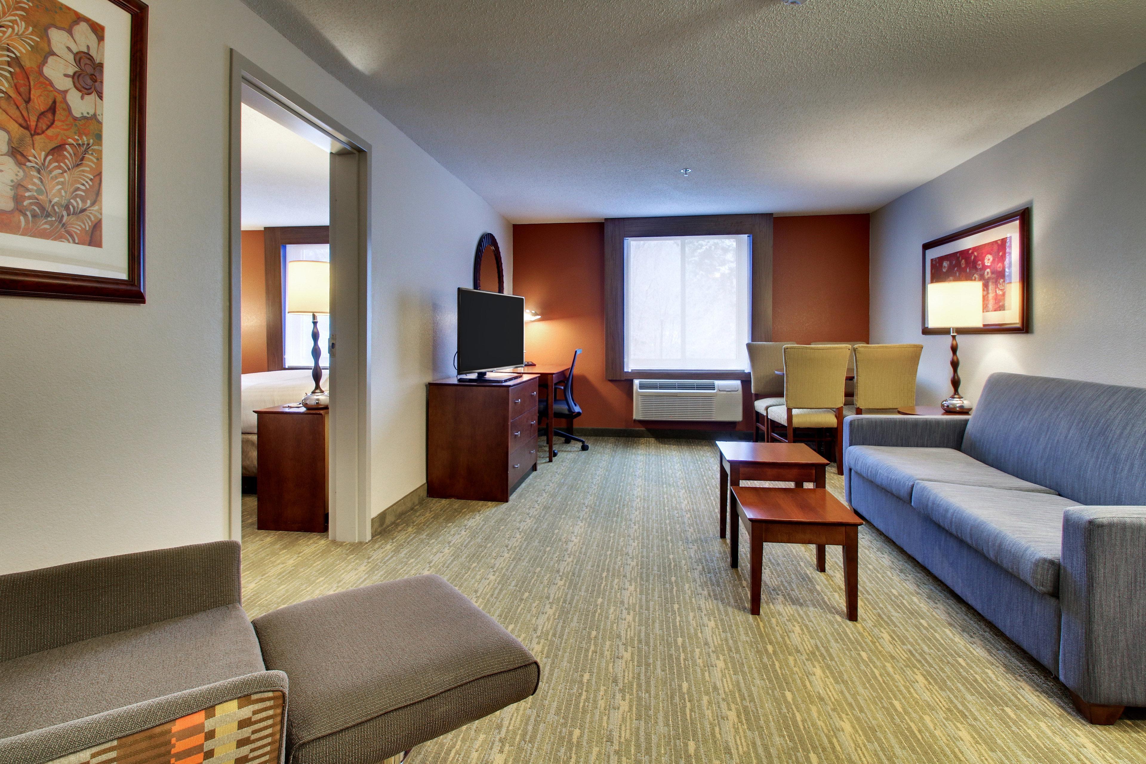 Holiday Inn Express & Suites - Lincoln East - White Mountains By Ihg Exteriér fotografie