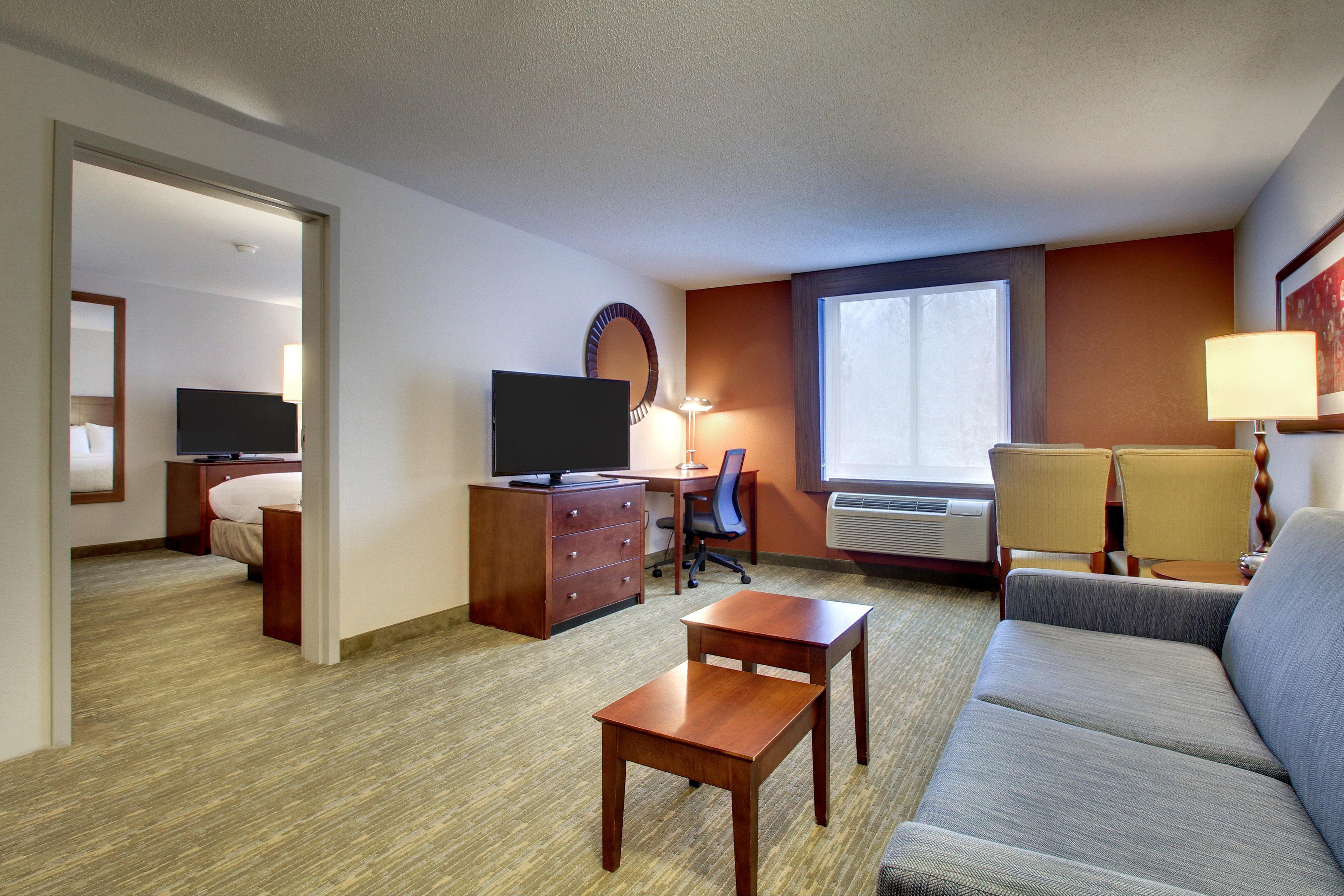 Holiday Inn Express & Suites - Lincoln East - White Mountains By Ihg Exteriér fotografie